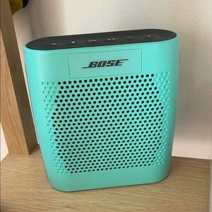 Bose Portable Bluetooth Speaker - turquoise